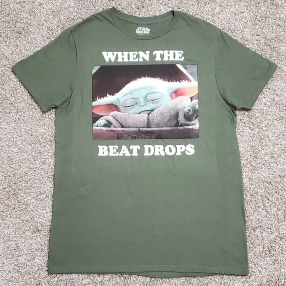 Men's Star Wars Mandalorian Baby Yoda When The Beat Drops Green T-Shirt Size M